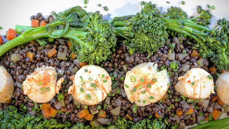 Beluga-Lentils-with-Steamed-Scallops-and-Broccolini-Healthy-Steam-Oven-Recipe-Yale-Appliance