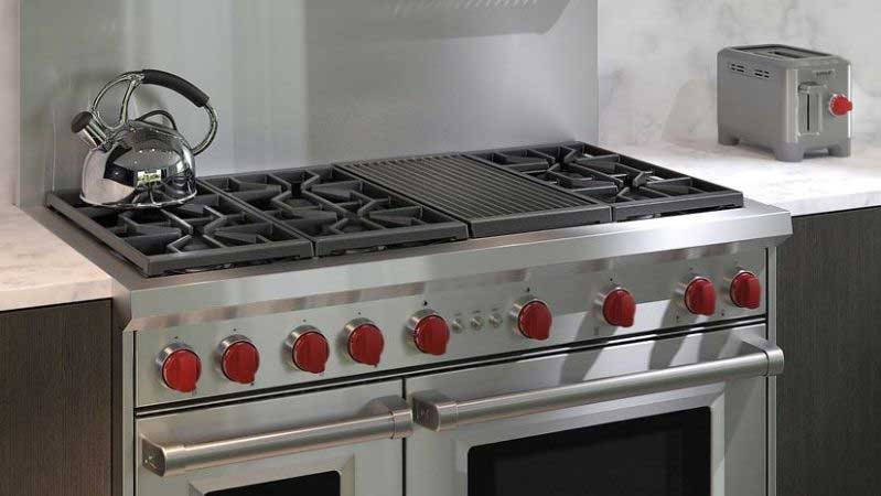 Wolf-48-inch-professional-gas-range-with-infrared-charbroiler