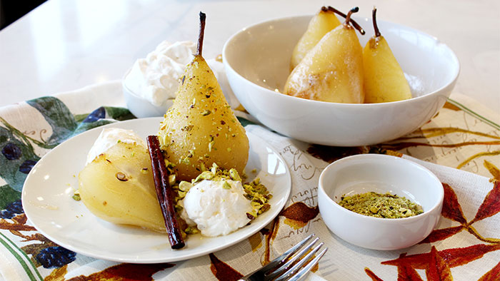 easy-holiday-dessert-Poached-Pear-using-convection-range