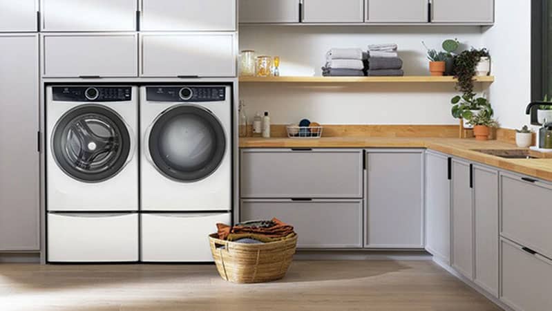 electrolux-ELFW7537AW-front-load-laundry