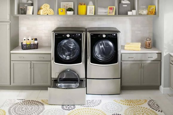 LG双洗涤对与底座洗衣机