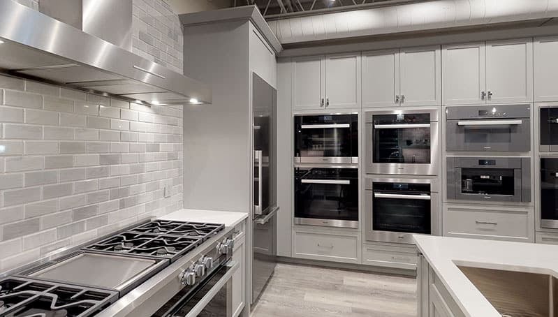 miele-wall-ovens-at-yale-appliance-in-hanover-showroom